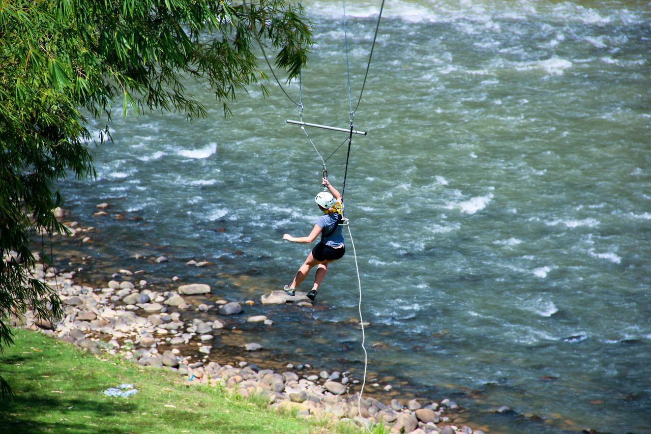 Kiulu Riverside Chalet Tamparuli Buitenkant foto