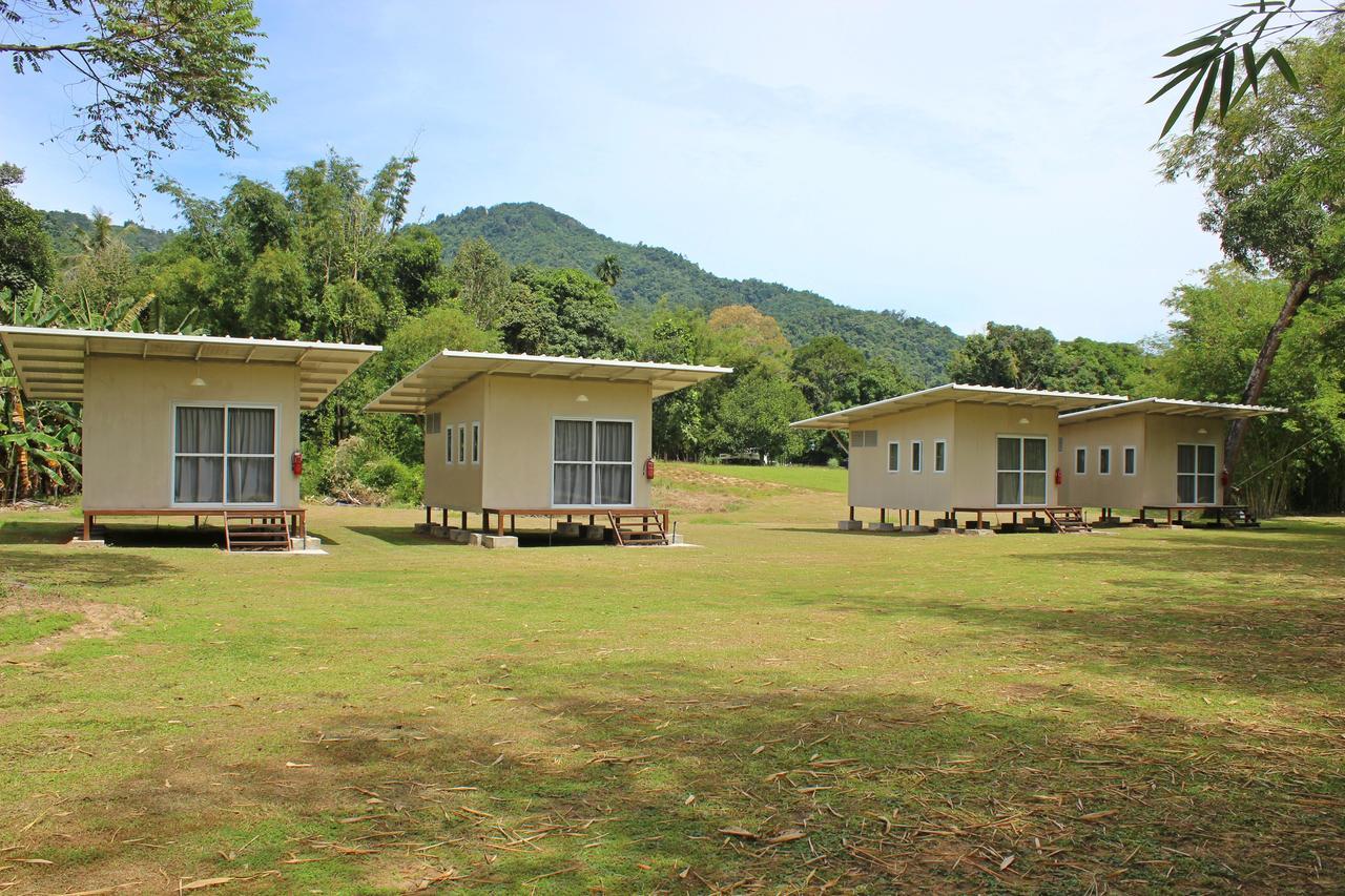 Kiulu Riverside Chalet Tamparuli Buitenkant foto