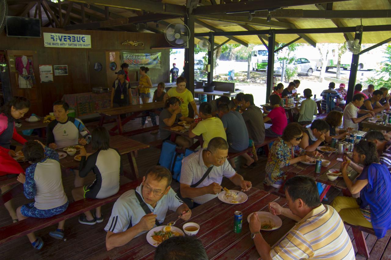 Kiulu Riverside Chalet Tamparuli Buitenkant foto